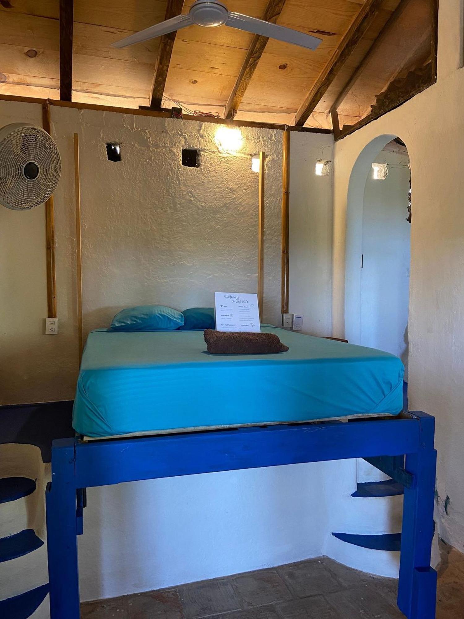 Mixtli Ecohouse, Habitaciones Sol & Luna - Starlink Internet San Pedro Pochutla المظهر الخارجي الصورة